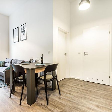 Apartament W Sercu Miasta Poznan Garbary 31 Exteriér fotografie